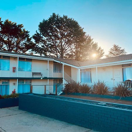Redhill Cooma Motor Inn 외부 사진