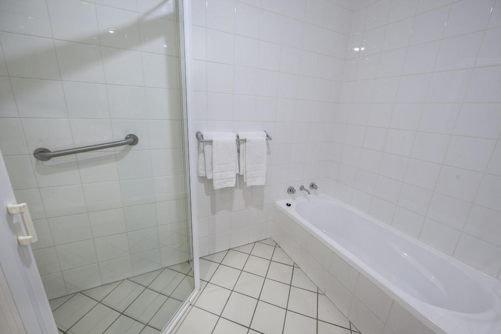 Redhill Cooma Motor Inn 외부 사진