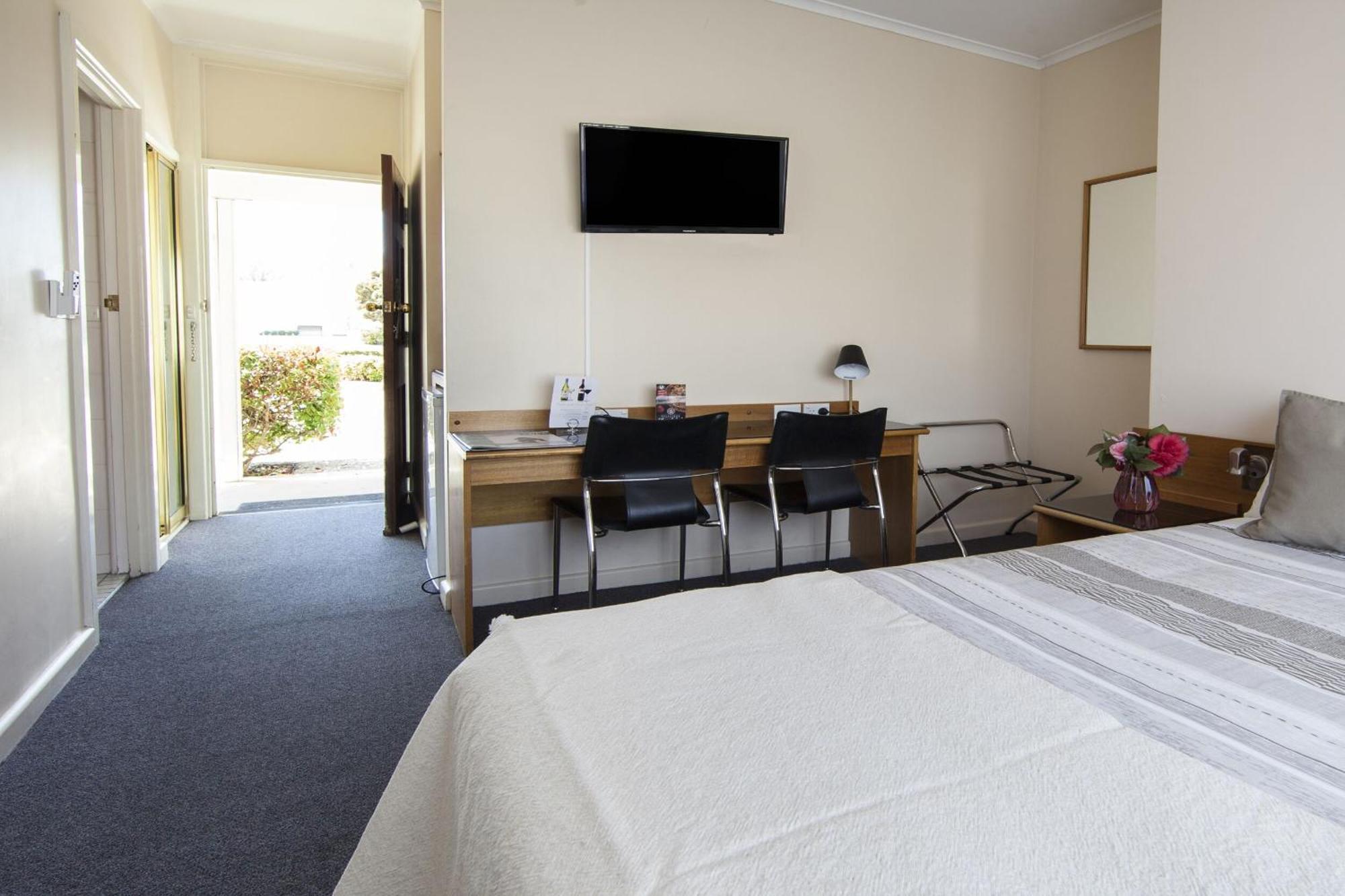 Redhill Cooma Motor Inn 외부 사진