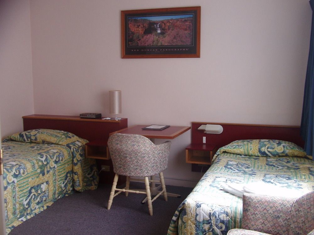 Redhill Cooma Motor Inn 외부 사진