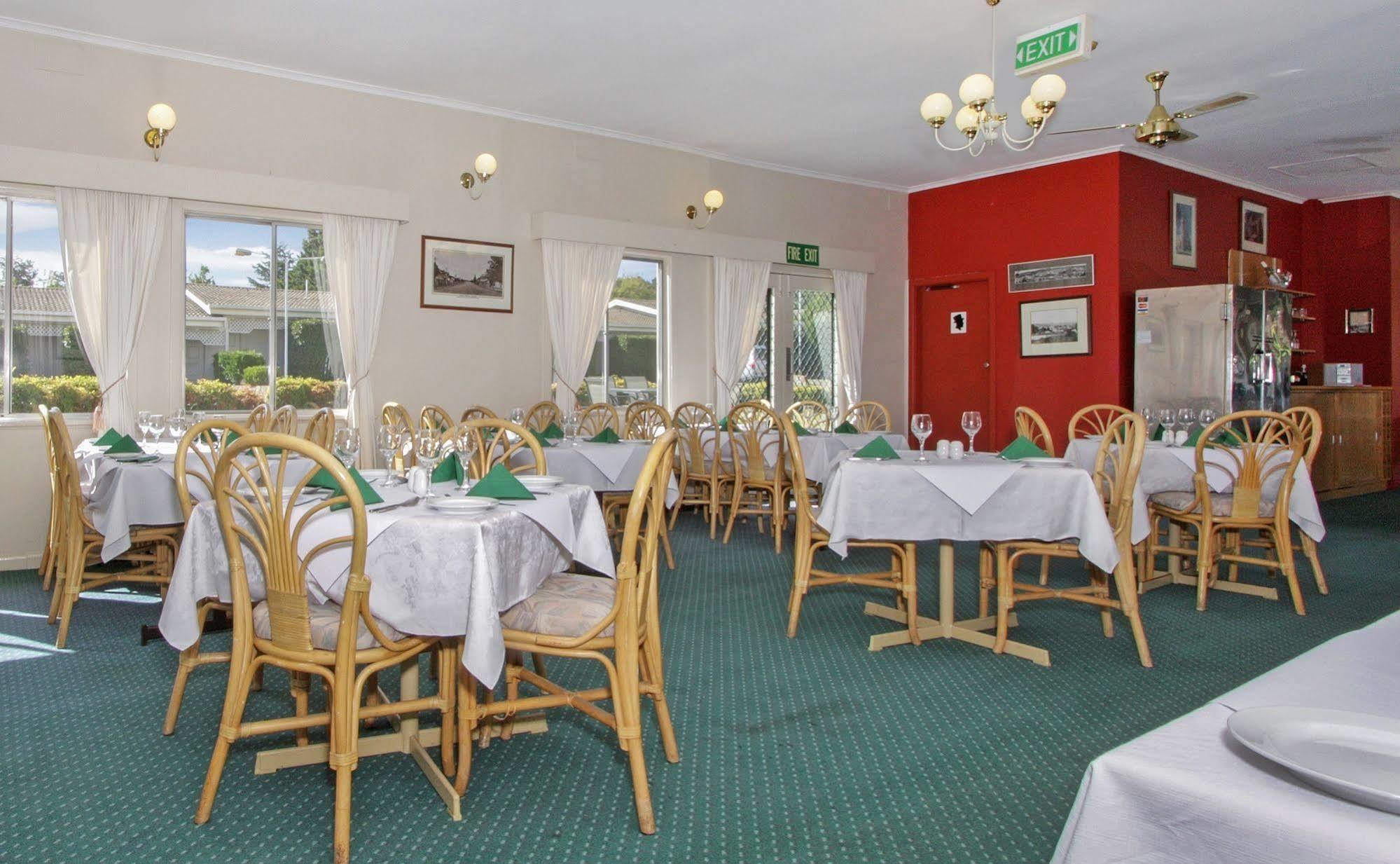 Redhill Cooma Motor Inn 외부 사진